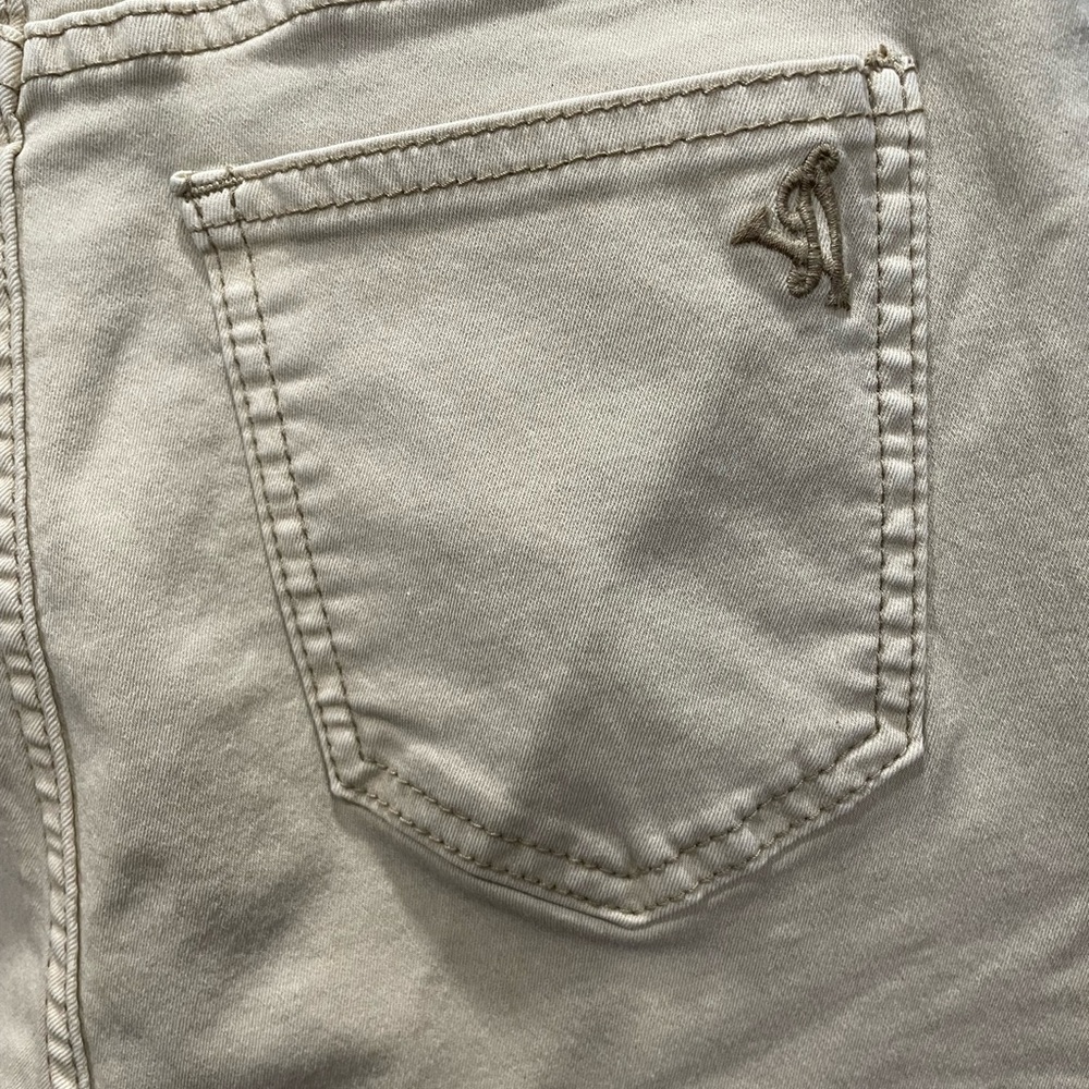 VIP JEANS - Picture 4 of 7